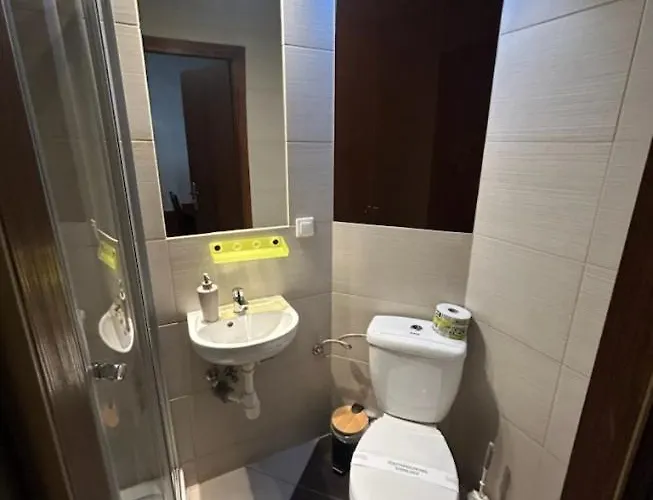 Uslugi Hotelowe A1 Quarto em Acomodações Particulares Łódź